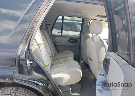 2005 Chevrolet Trailblazer Ls z USA, uszkodzony, nr VIN 1GNDT13S852315577